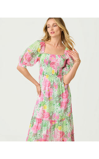 Hadly Short Sleeve Smocked Maxi Dress - Resort White Mum Patch