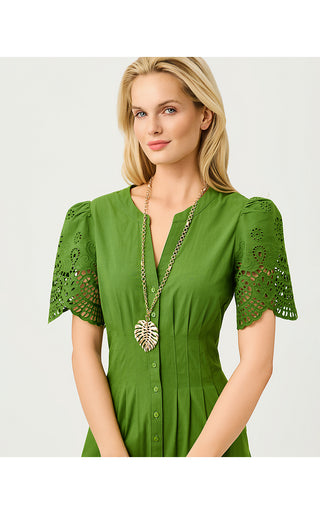 Hide And Leaf Necklace - Gold Metallic