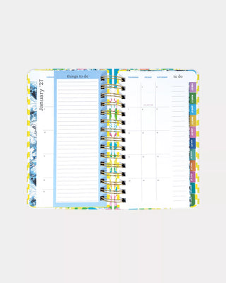 Medium 17 Month Agenda - Lovely Lilly